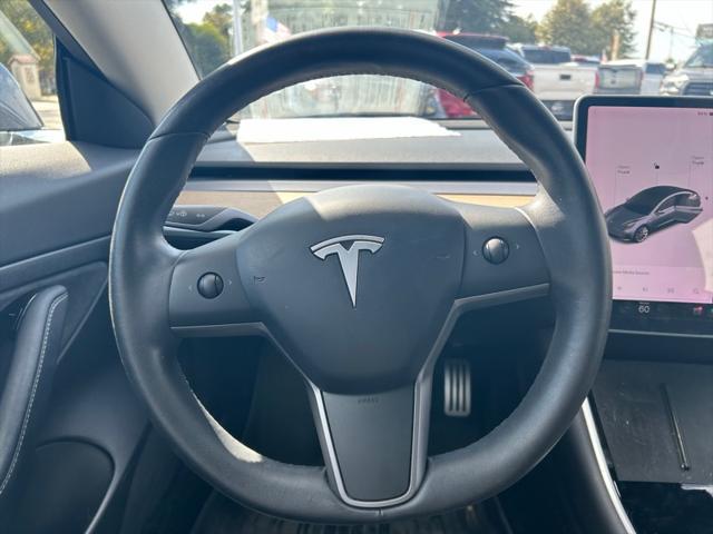 Photo of 2020 Gray Tesla Model 3