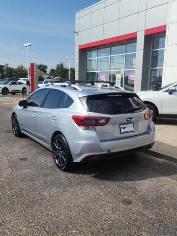Photo of 2023 Ice Silver Metallic Subaru Impreza