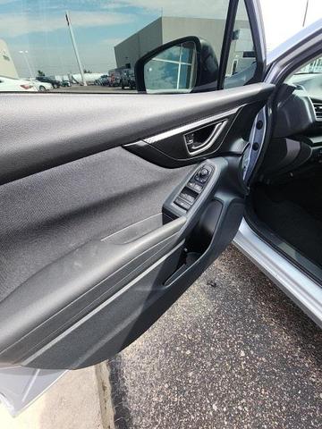 Photo of 2023 Ice Silver Metallic Subaru Impreza