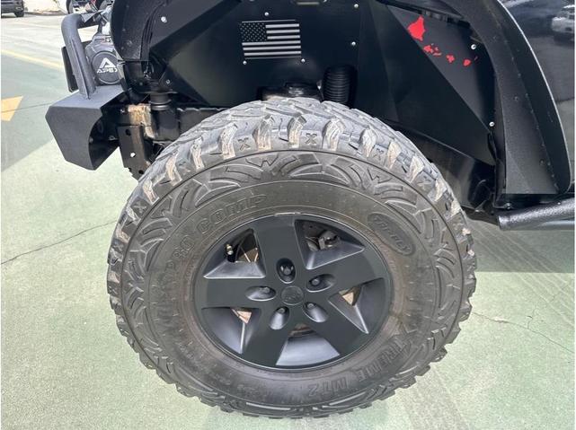 Photo of 2013 Black Jeep Wrangler