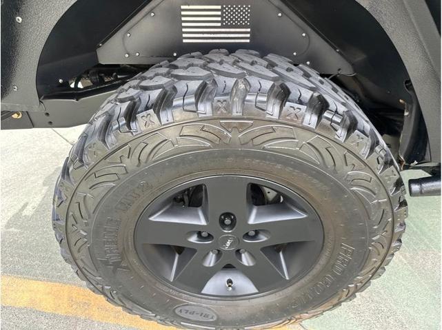 Photo of 2013 Black Jeep Wrangler