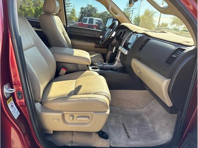 Photo of 2010 Burgundy Toyota Tundra