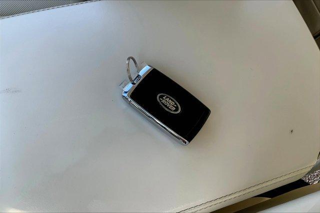 Photo of 2023 Lantau Bronze Land Rover Range Rover