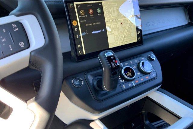 Photo of 2025 Santorini Black Land Rover Defender