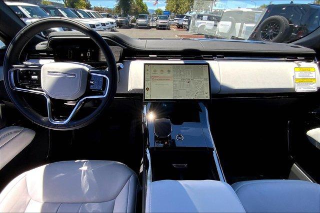 Photo of 2025 Giola Green Land Rover Range Rover Sport