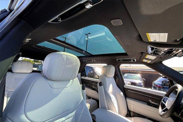 Photo of 2025 Carpathian Grey Land Rover Range Rover Sport