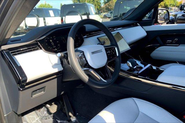 Photo of 2025 Carpathian Grey Land Rover Range Rover Sport