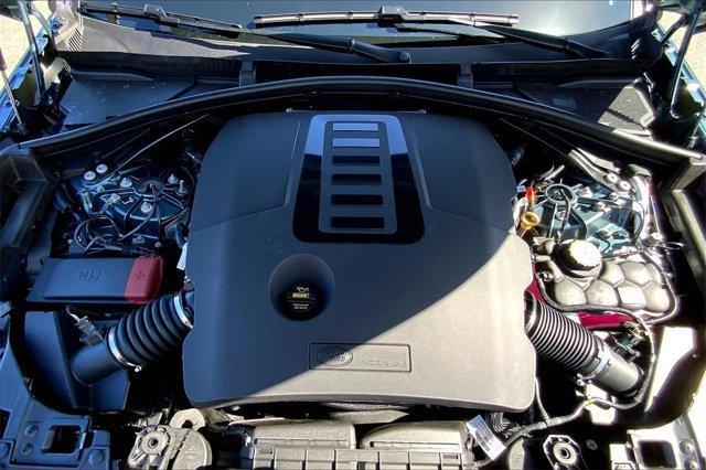 Photo of 2026 Giola Green Land Rover Range Rover Velar