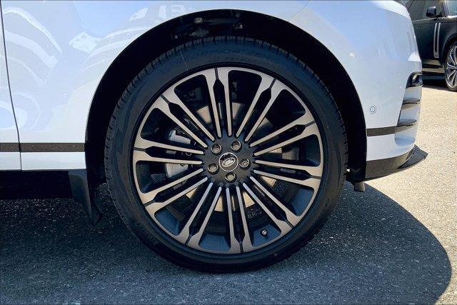 Photo of 2026 Ostuni Pearl White Land Rover Range Rover Velar