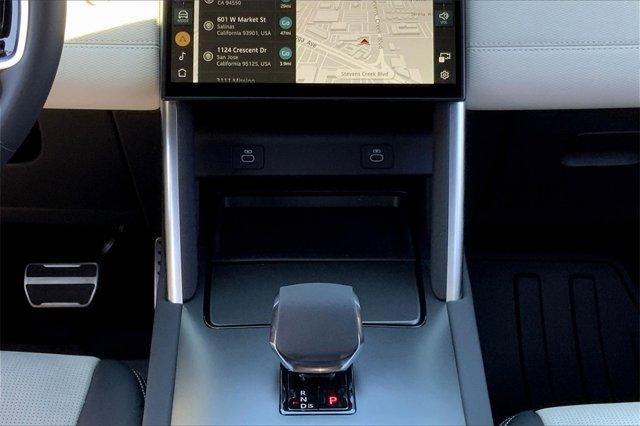 Photo of 2024 Firenze Red Land Rover Discovery Sport