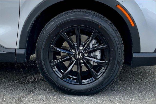 Photo of 2024 Silver Honda CR-V Hybrid