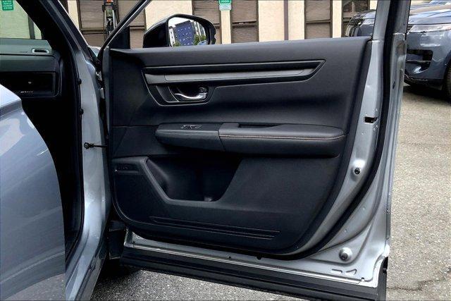Photo of 2024 Silver Honda CR-V Hybrid