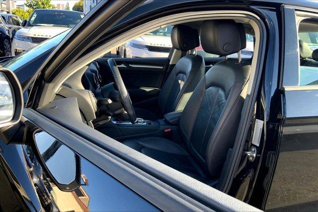 Photo of 2015 Black Audi A3