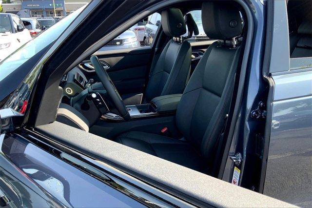 Photo of 2026 Varesine Blue Land Rover Range Rover Velar
