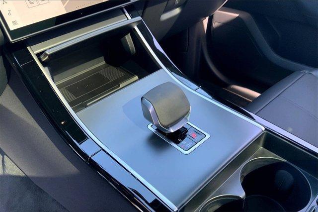 Photo of 2026 Varesine Blue Land Rover Range Rover Velar