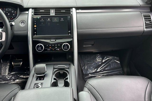 Photo of 2024 Carpathian Grey Land Rover Discovery