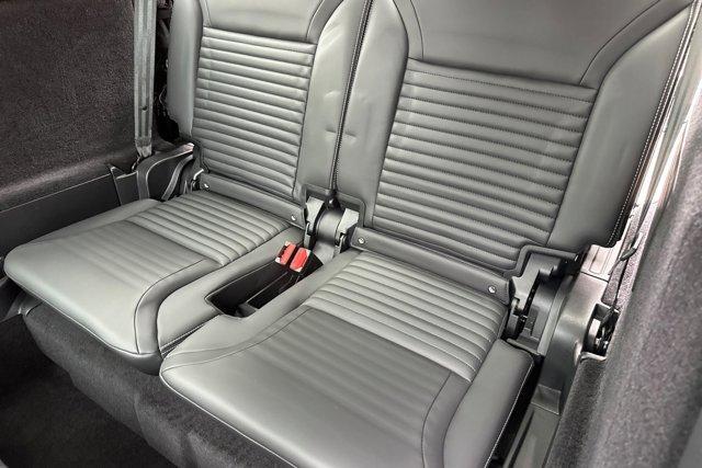 Photo of 2024 Carpathian Grey Land Rover Discovery
