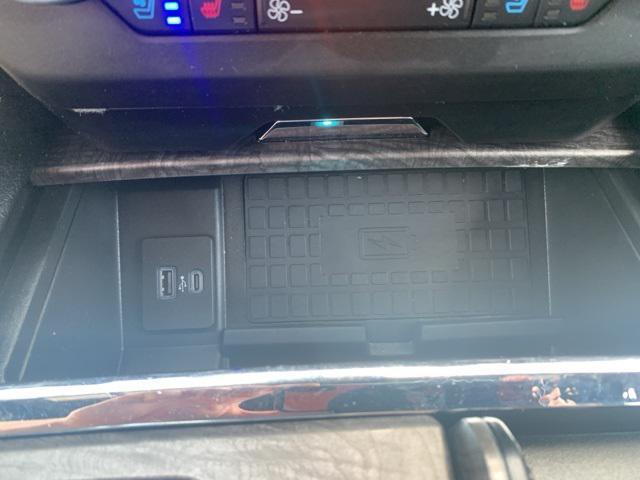 Photo of 2020 Black Ford Expedition Max