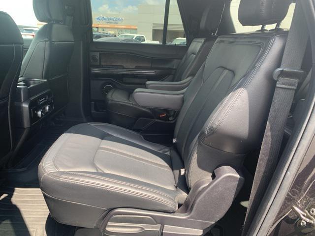 Photo of 2020 Black Ford Expedition Max