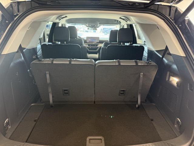 Photo of 2025 Carbonized Gray Metallic Ford Explorer