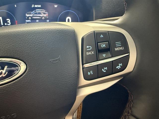 Photo of 2025 Carbonized Gray Metallic Ford Explorer