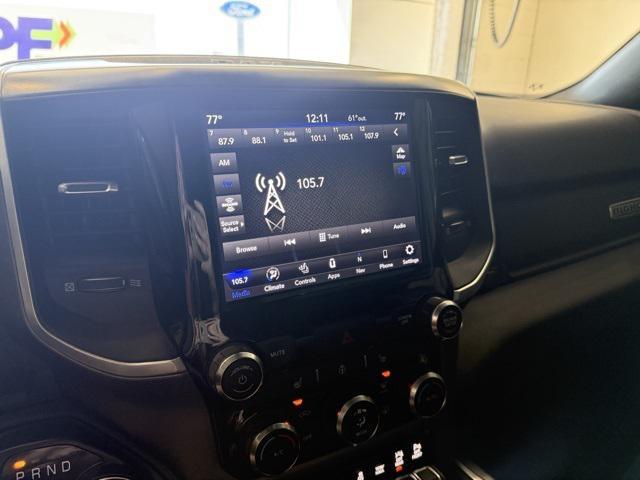 Photo of 2021 Diamond Black Crystal Pearlcoat RAM 1500