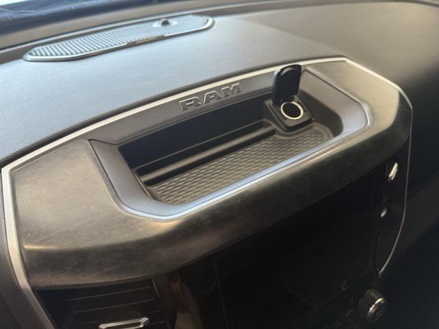 Photo of 2021 Diamond Black Crystal Pearlcoat RAM 1500