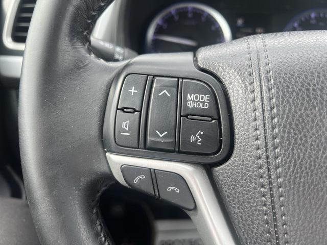 Photo of 2018 Predawn Gray Mica Toyota Highlander