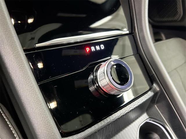 Photo of 2025 Metallic Jeep Grand Cherokee L