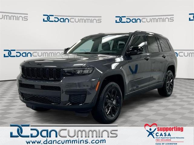 Photo of 2025 Metallic Jeep Grand Cherokee L