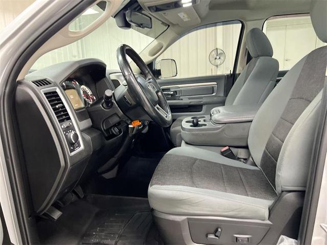 Photo of 2019 Bright Silver Clearcoat Metallic RAM 1500 Classic