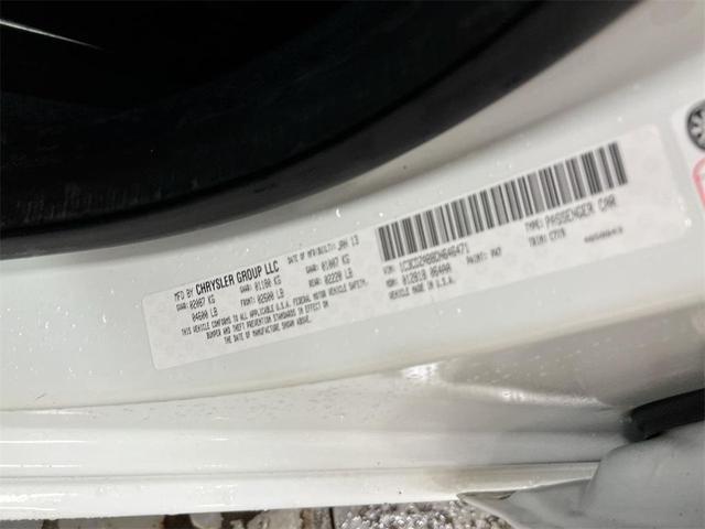 Photo of 2013 Bright White Clearcoat Dodge Avenger