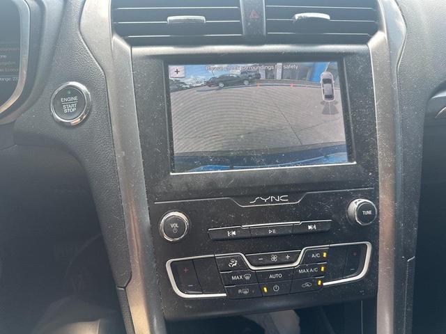 Photo of 2019 Black Ford Fusion Hybrid