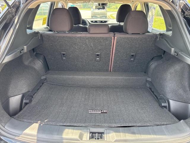 Photo of 2021 Magnetic Black Nissan Rogue Sport