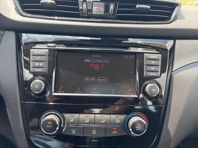 Photo of 2021 Magnetic Black Nissan Rogue Sport