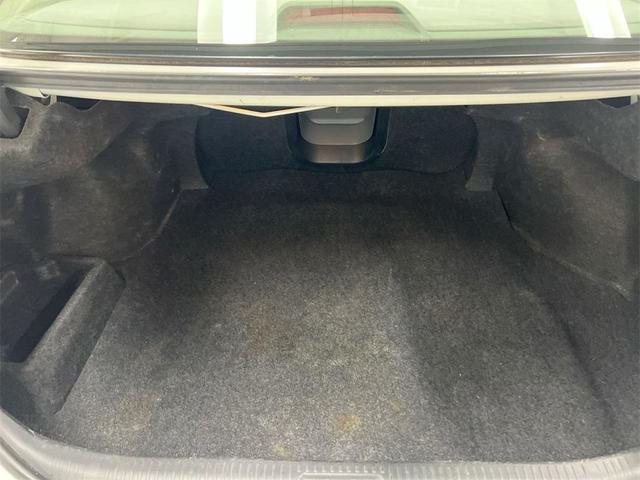 Photo of 2008 Blizzard Pearl Toyota Avalon