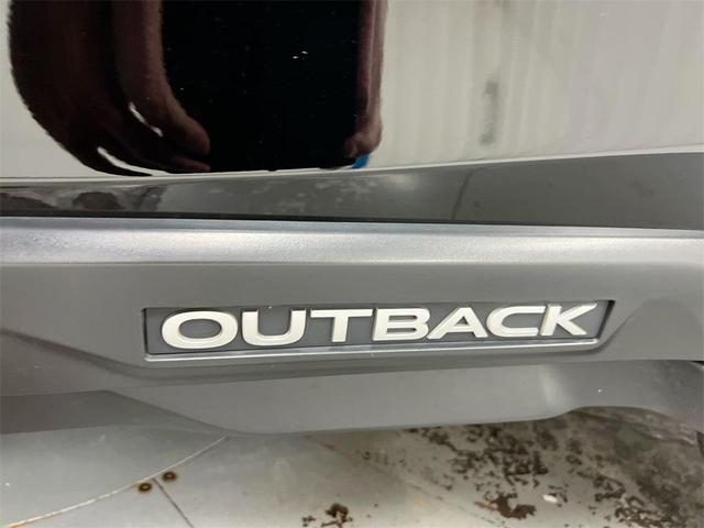Photo of 2023 Crystal Black Silica Subaru Outback