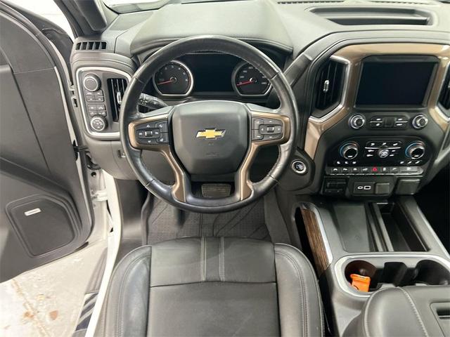 Photo of 2019 Iridescent Pearl Tricoat Chevrolet Silverado 1500