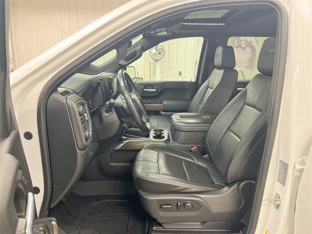 Photo of 2019 Iridescent Pearl Tricoat Chevrolet Silverado 1500