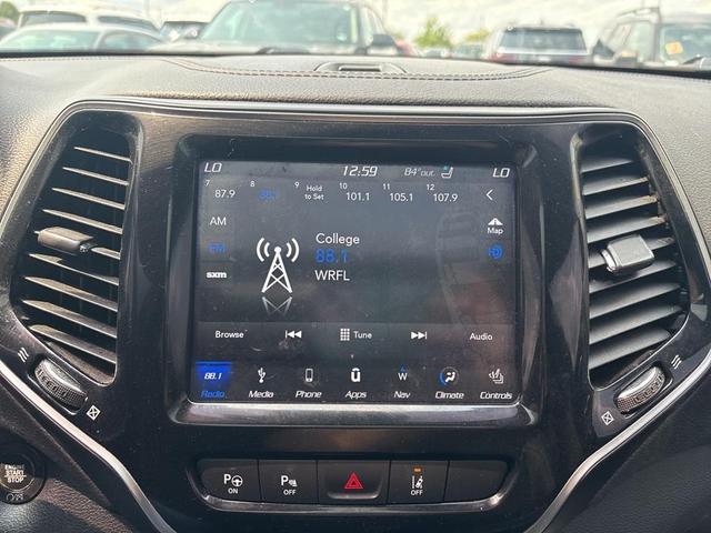Photo of 2019 Granite Crystal Clearcoat Metallic Jeep Cherokee