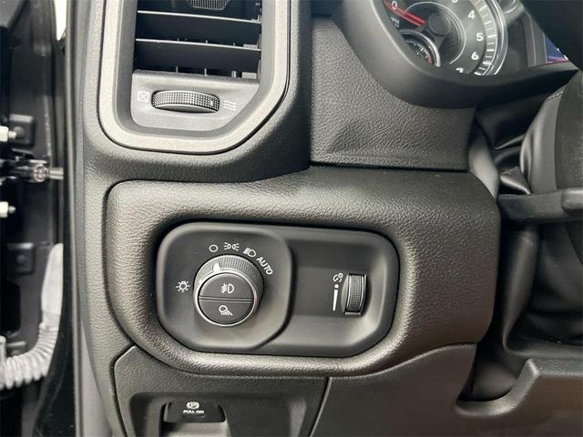 Photo of 2024 Diamond Black RAM 1500