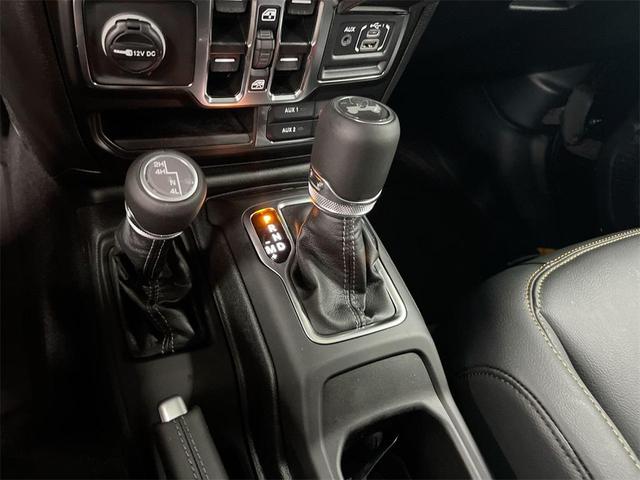 Photo of 2025 Black Clearcoat Jeep Wrangler