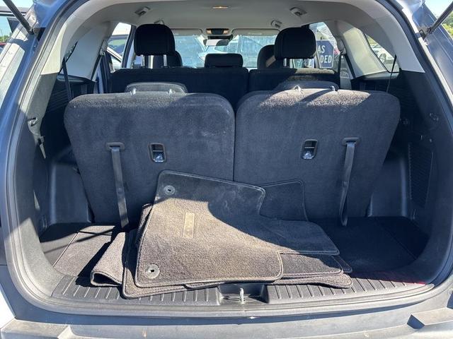 Photo of 2023 Everlasting Silver Kia Sorento
