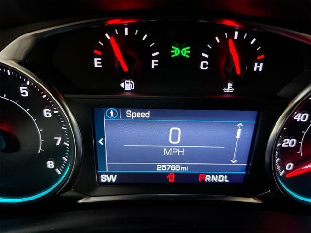 Photo of 2023 Summit White Chevrolet Equinox