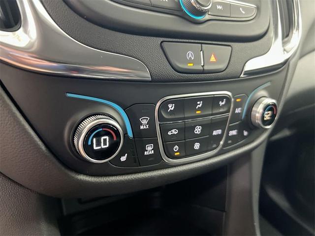Photo of 2023 Summit White Chevrolet Equinox