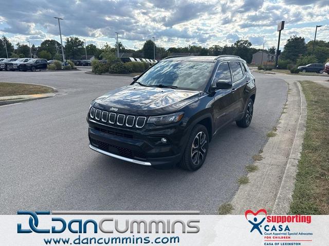 Photo of 2022 Diamond Black Jeep Compass