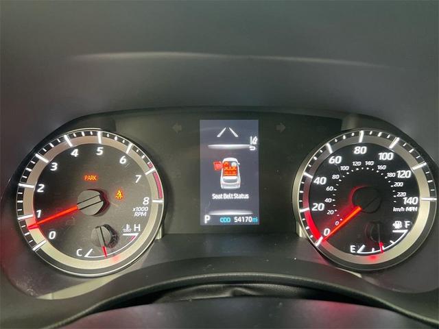 Photo of 2022 Silver Toyota Highlander