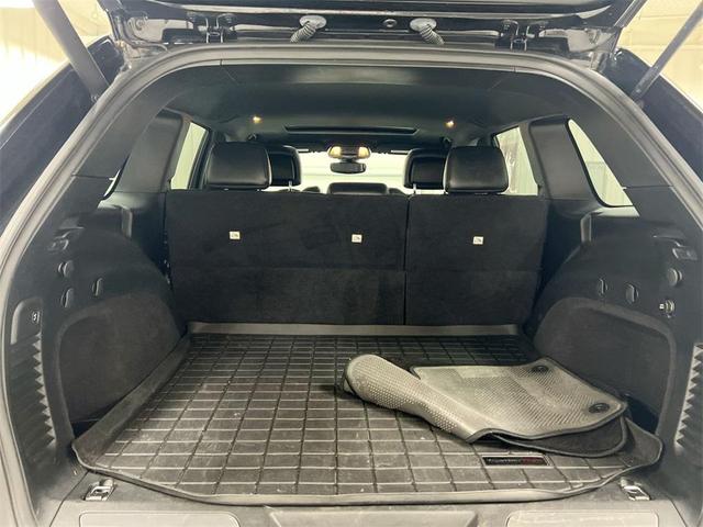 Photo of 2018 Diamond Black Jeep Grand Cherokee
