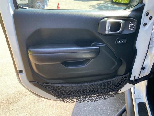 Photo of 2021 Bright White Clearcoat Jeep Wrangler Unlimited
