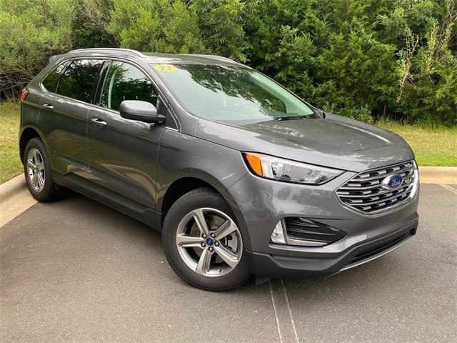 Photo of 2022 Carbonized Gray Metallic Ford Edge